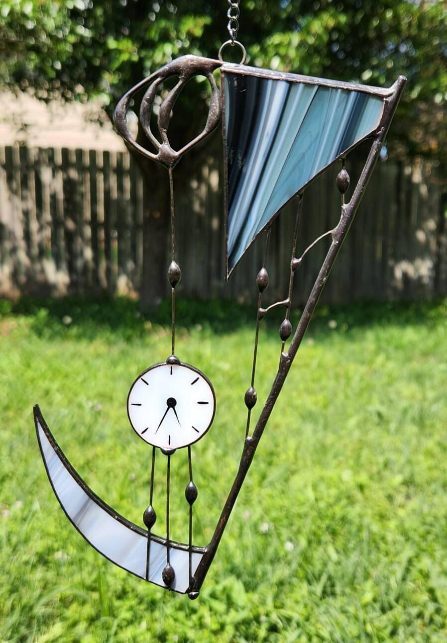 Customer photo review of Suncatcher stained glass "Hand of Death"