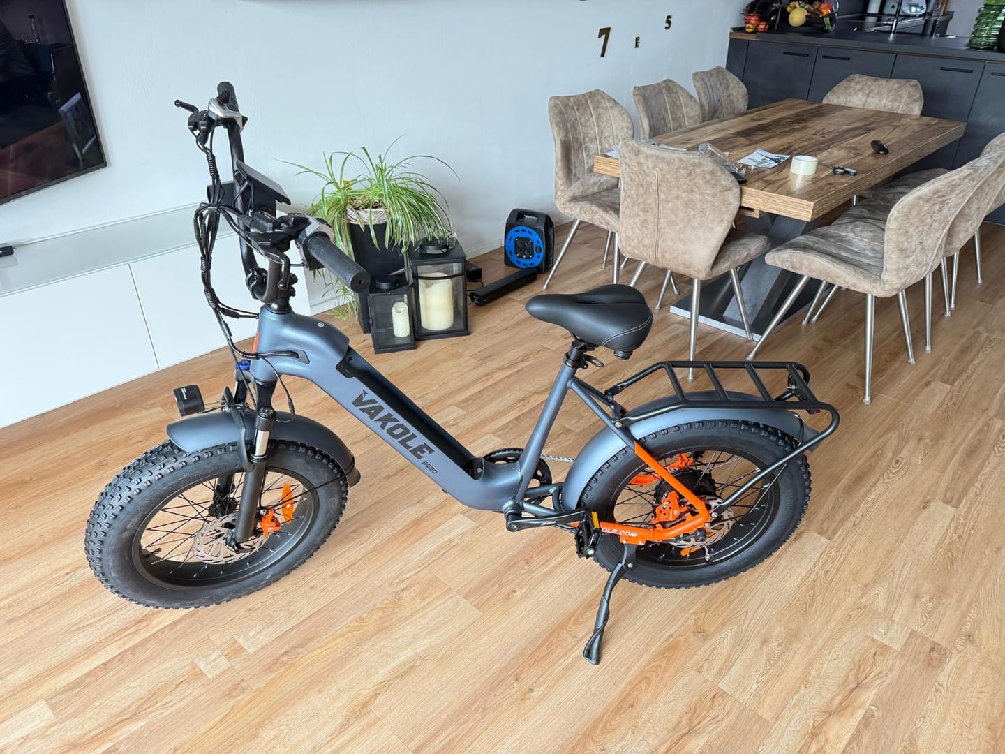 Customer photo review of Vakole SG20 250W 20" Fat Bike 748Wh Electric Trekking Bike 48V 15.6Ah Battery
