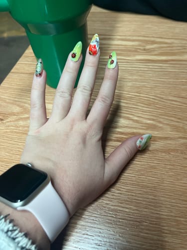 Customer photo review of Meadowverse