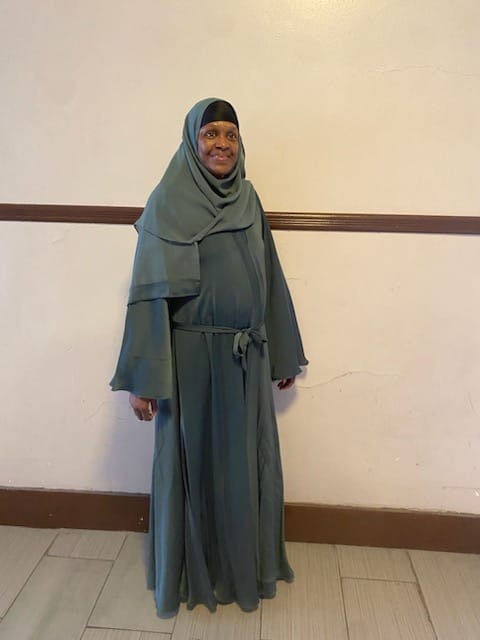 Customer photo review of Dunya Abaya In Emerald