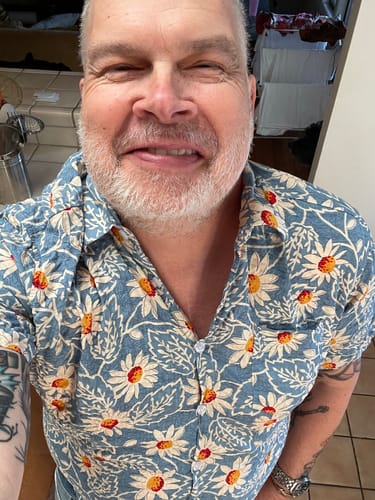 Customer photo review of Men's Retro Beach Hawaiian Cotton Holiday Button Up Blue Short Sleeve Floral Shirt
