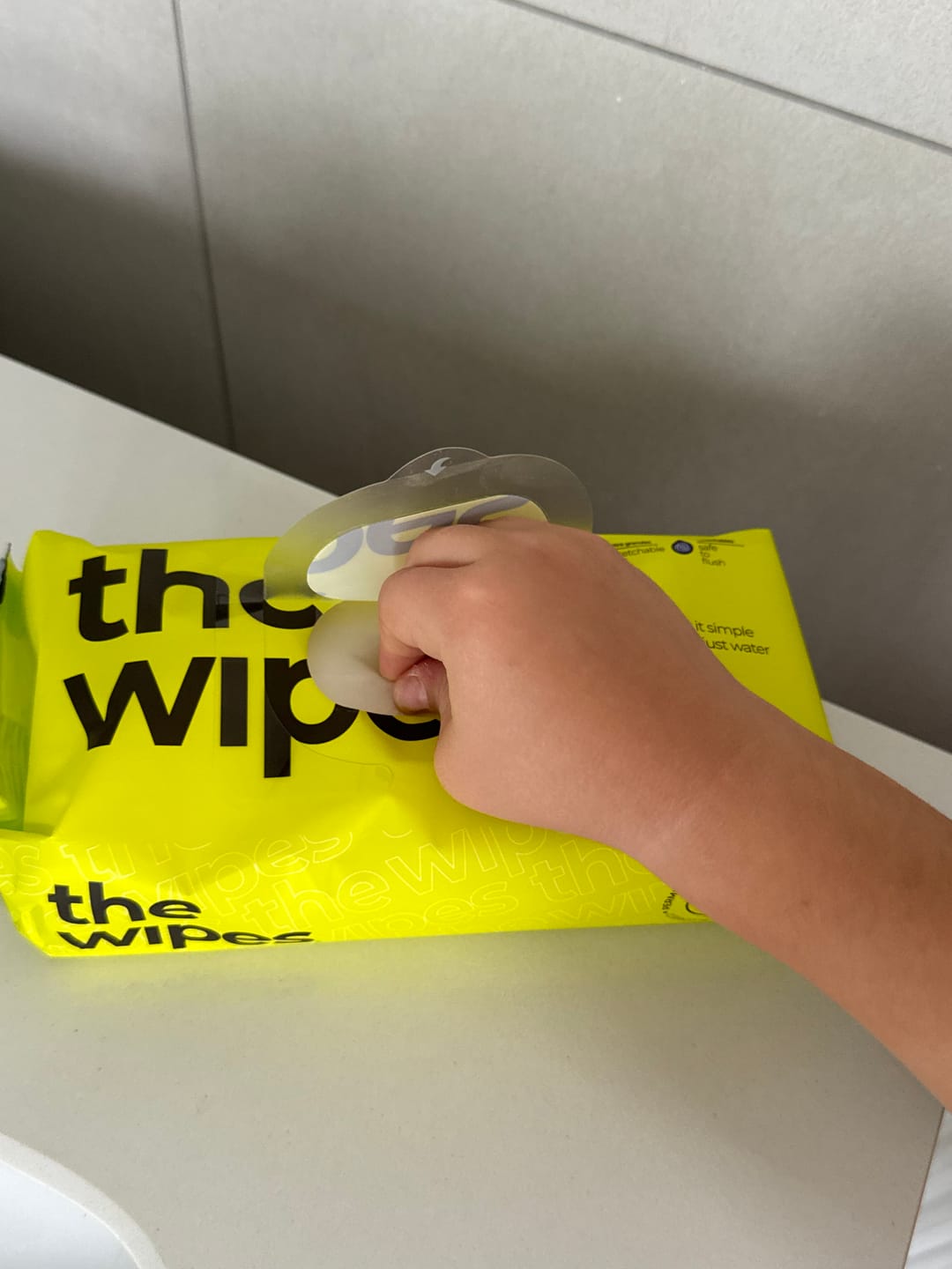 Customer photo review of packs — the wipes®