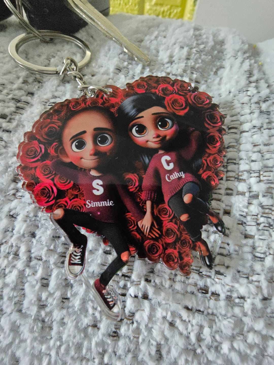 Customer photo review of Rose Heart Couple Personalized Acrylic Keychain, Valentine's Day Gift for her, Gift for him