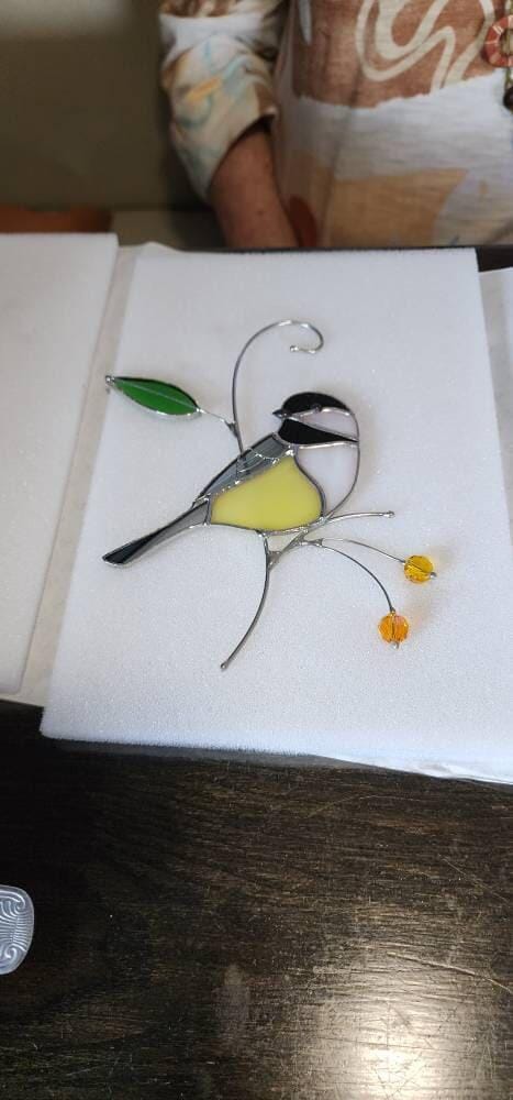 Customer photo review of Chickadee with Berries