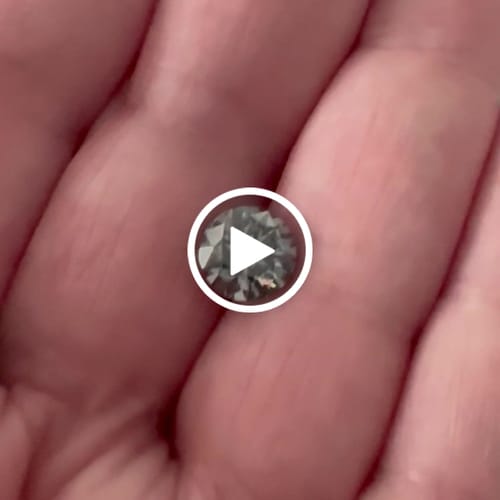 Customer video review of Doveggs 1ct-5ct Stardust Grey moissanite loose stone