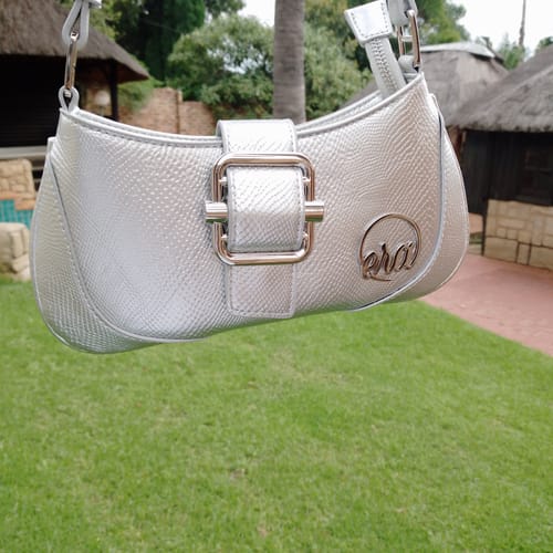 Customer photo review of Silver Lily Shoulder Bag