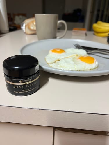 Customer photo review of Shilajit Resin Oil Himalayan Gold