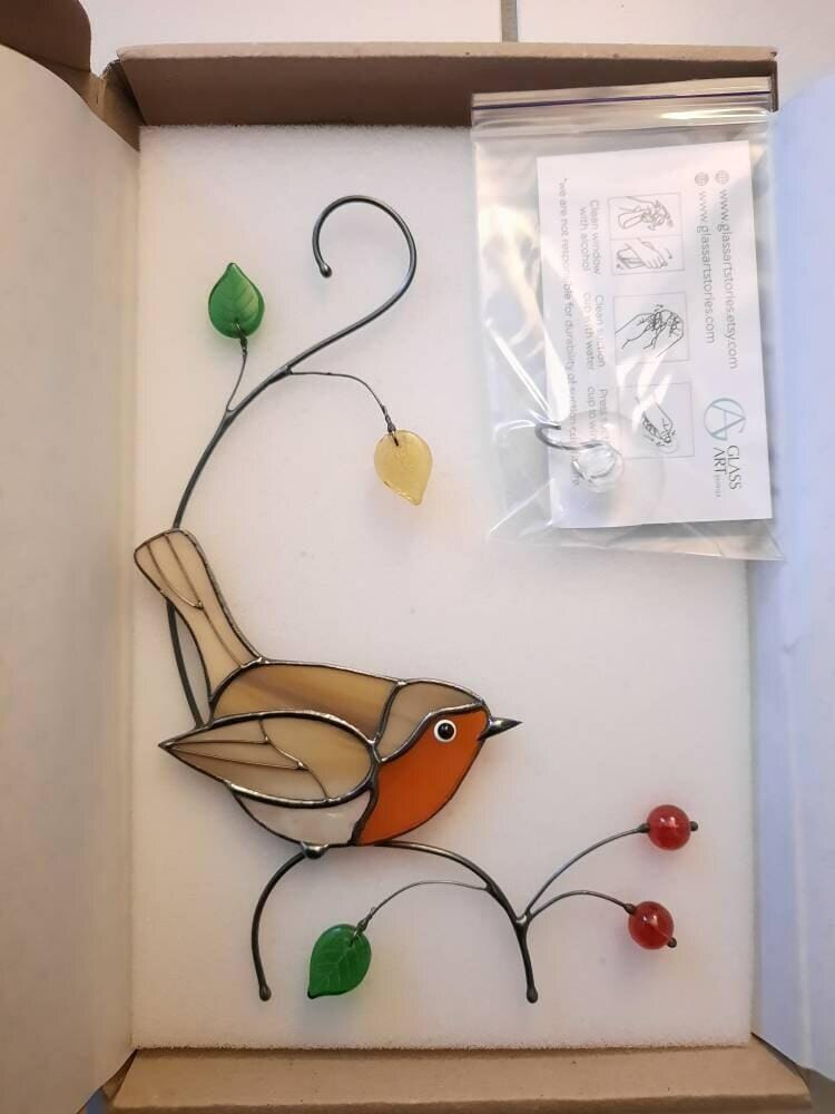 Customer photo review of Robin Bird on the Branch with Leaves