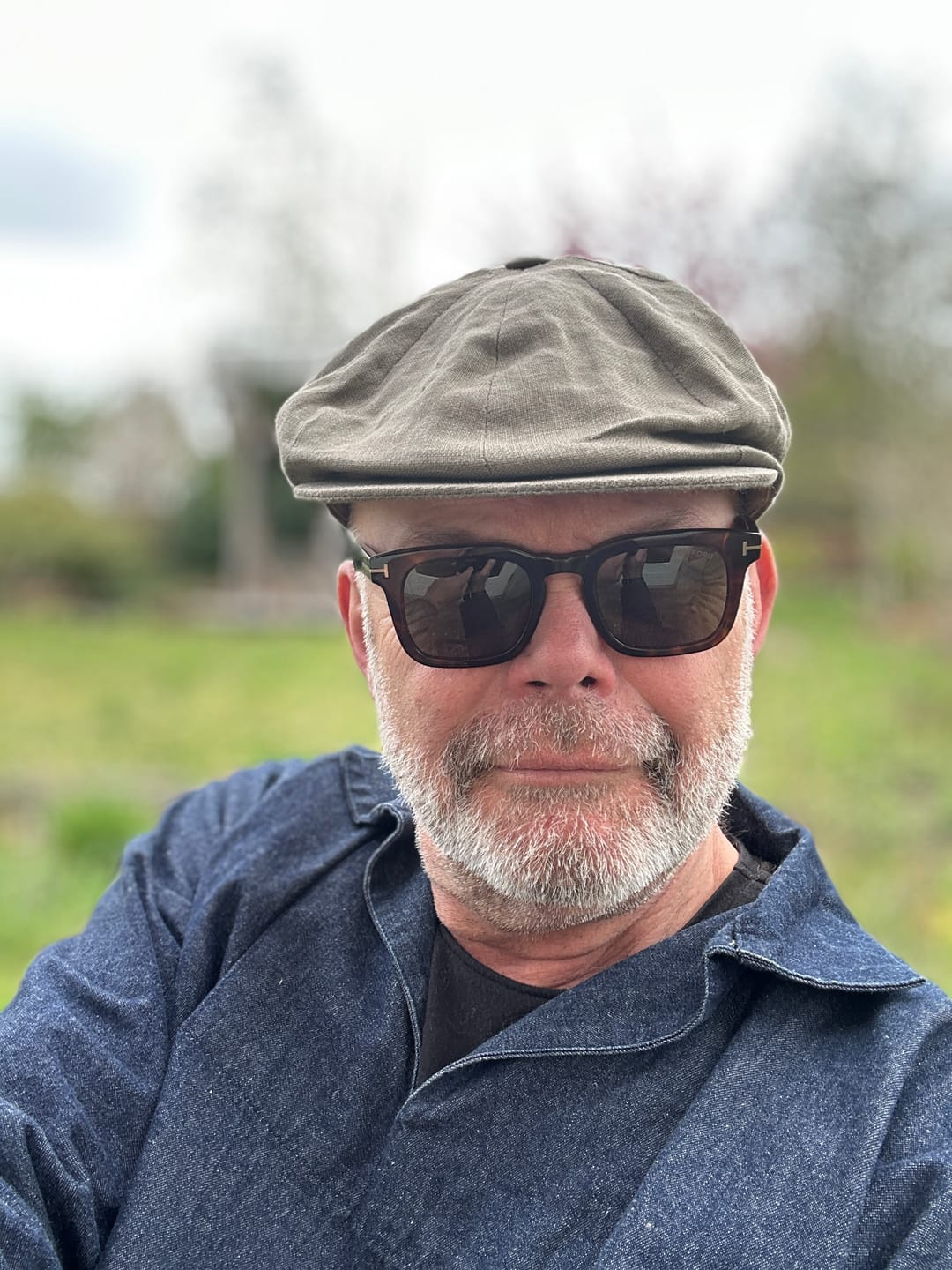 Customer photo review of Connery Cap Linen