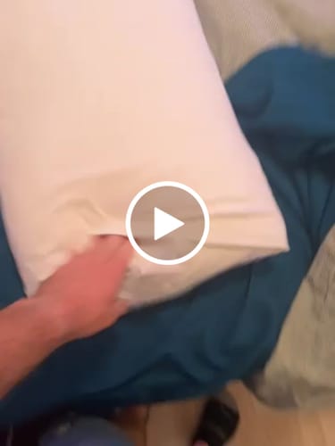 Customer video review of The Marshmalloo Pillowcase