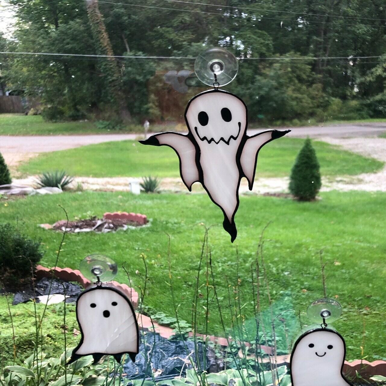 Customer photo review of Halloween Ghosts