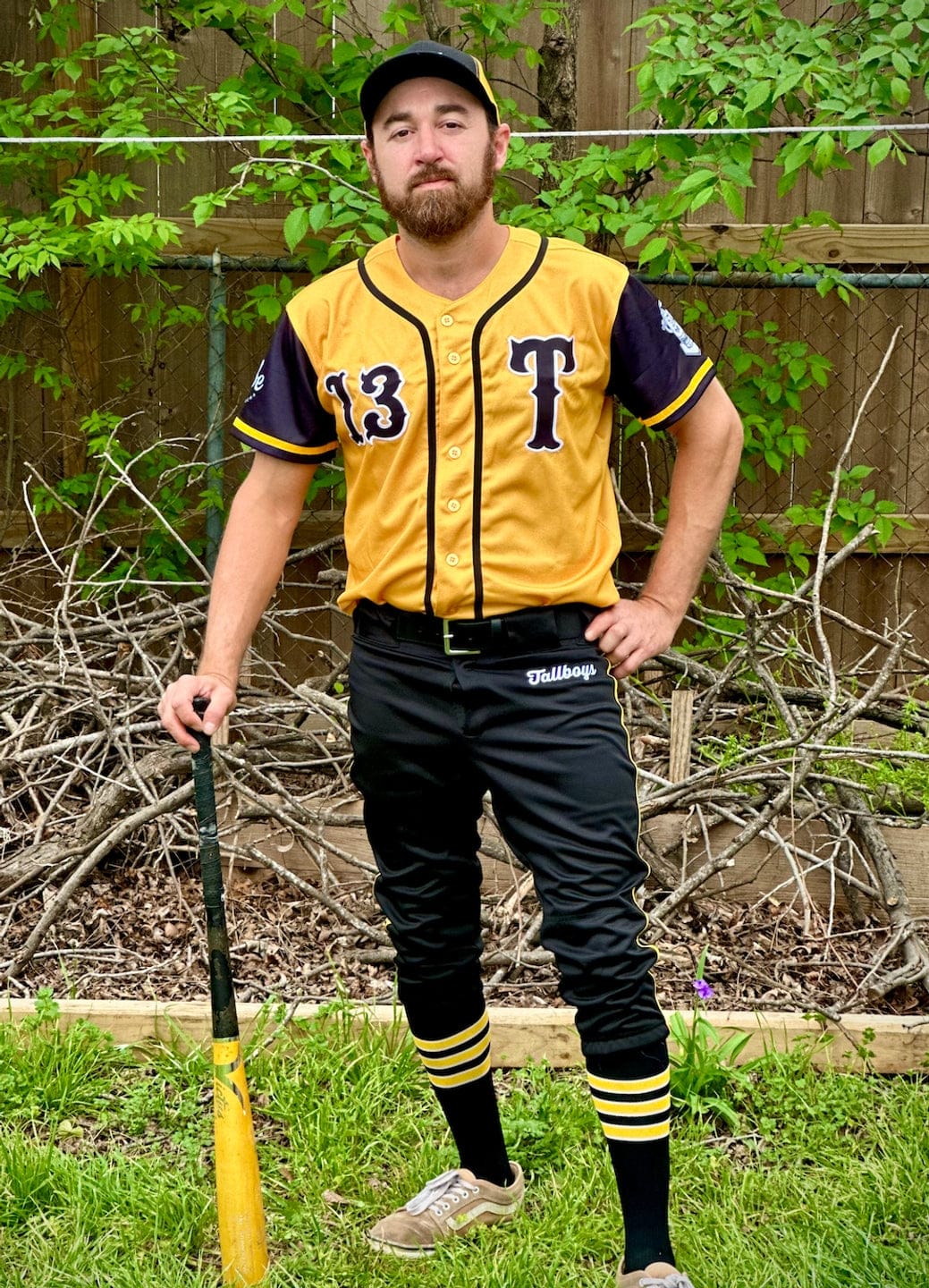 Customer photo review of Custom Red White Pinstripe Fit Stretch Practice Knickers Baseball Pants