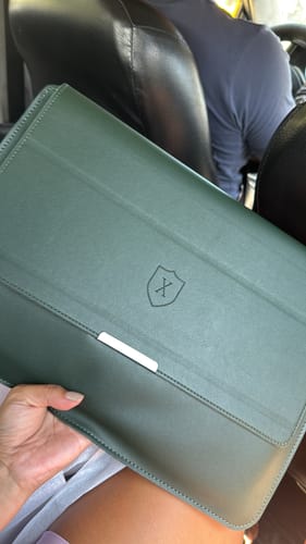 Customer photo review of Funda Notebook Smart Case