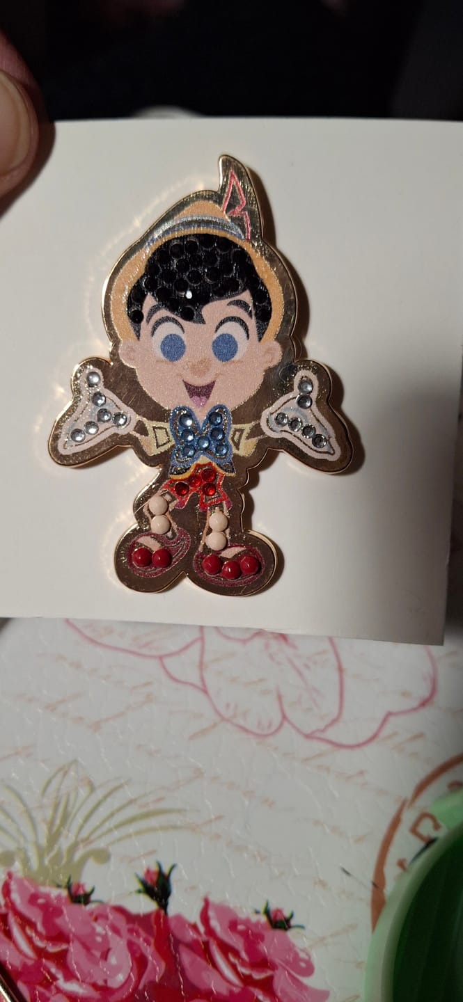 Customer photo review of Disney Crystal Art Pin Badge - Blind Bag