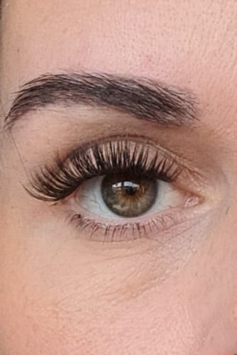 Customer photo review of DIY Wimpernband Volume 1