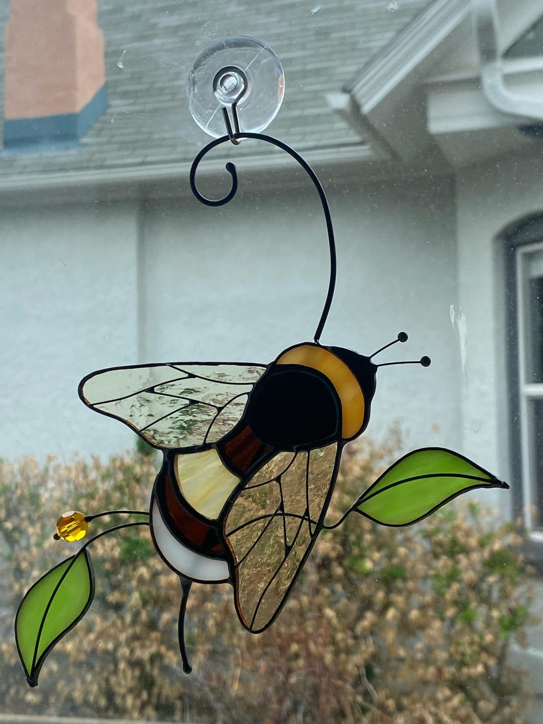 Customer photo review of Bumble Bee with Green Leaves