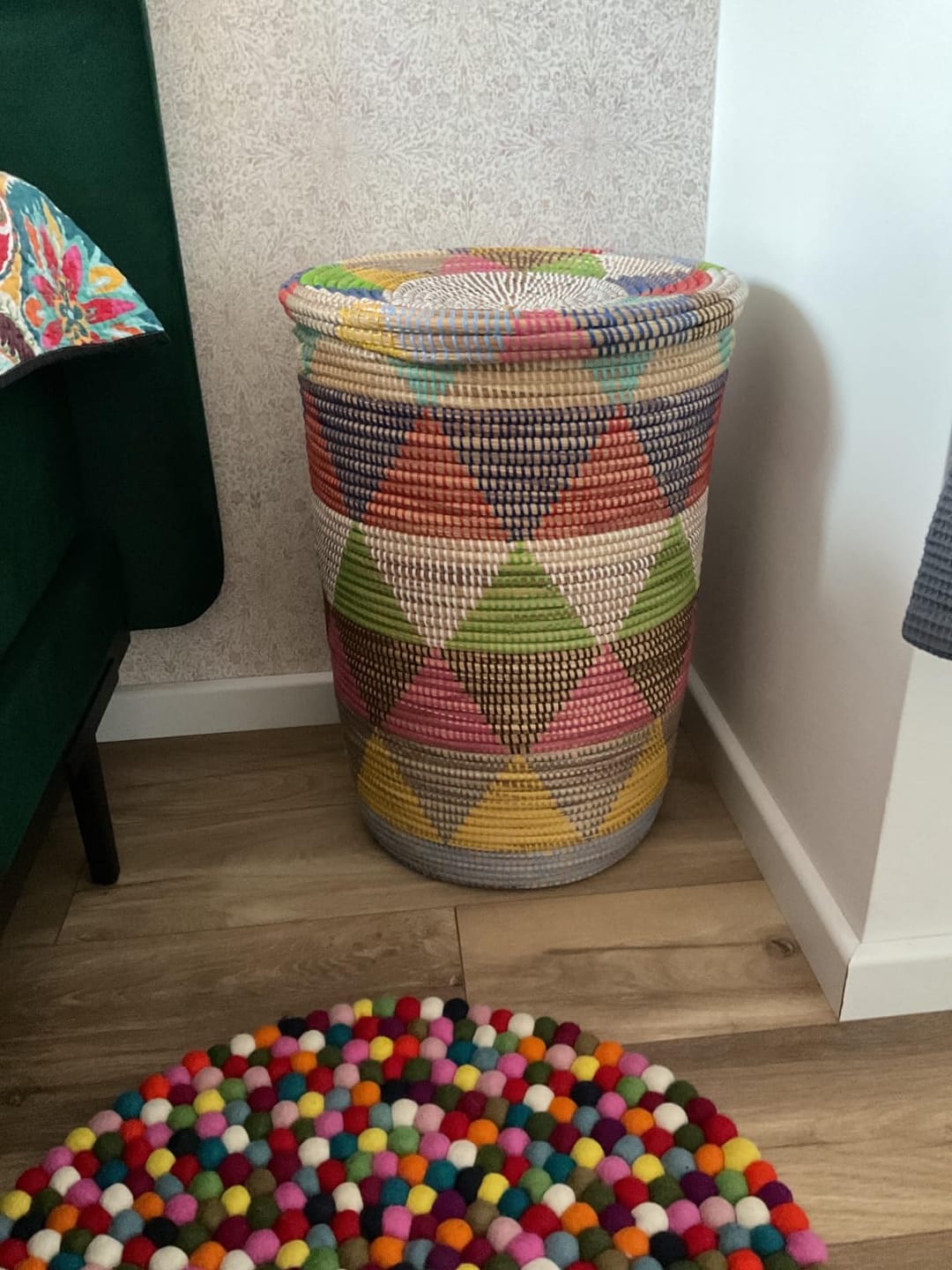 Customer photo review of Wäschekorb mit flachem Deckel - large – Khaliss
