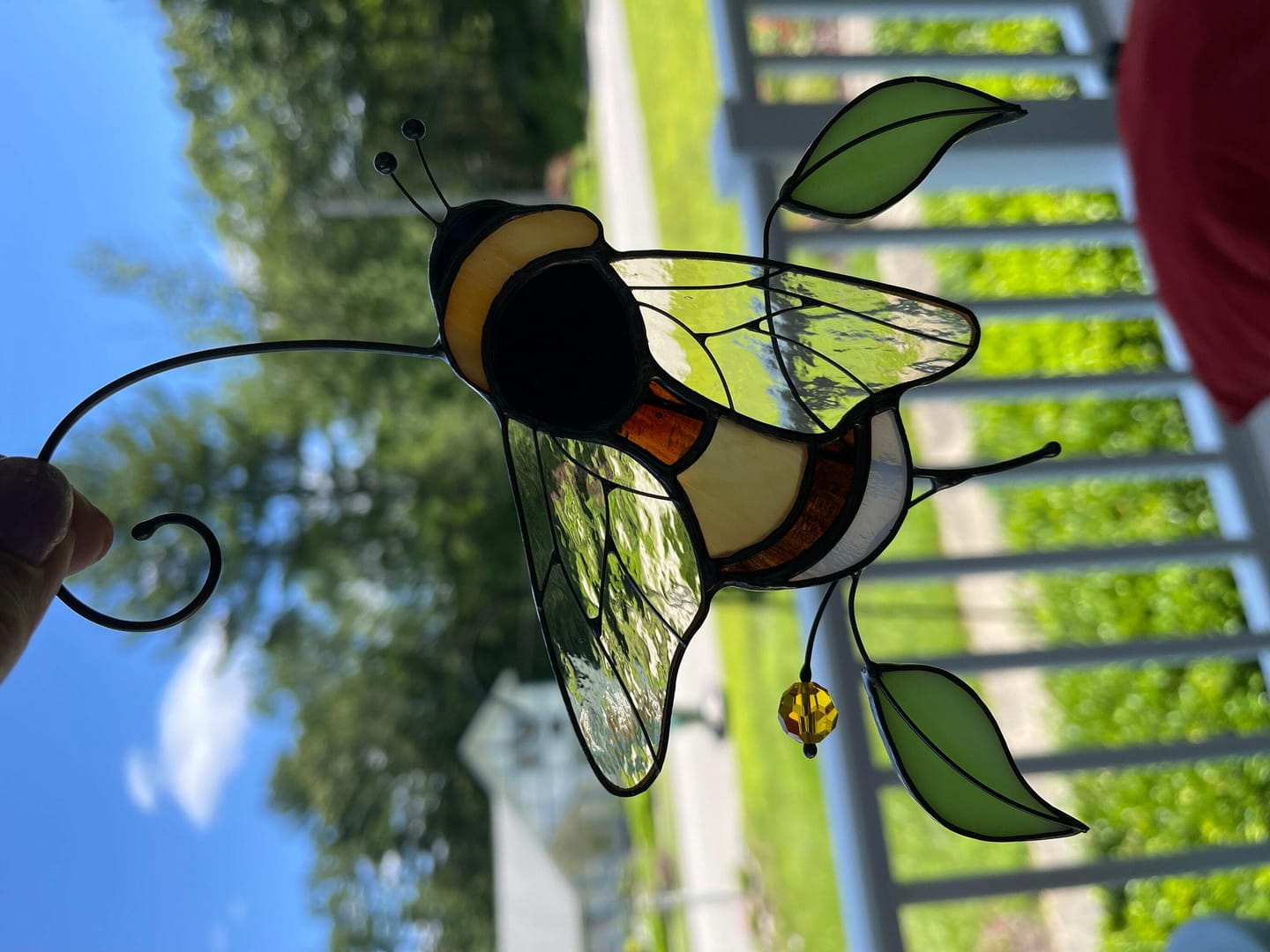 Customer photo review of Bumble Bee with Green Leaves