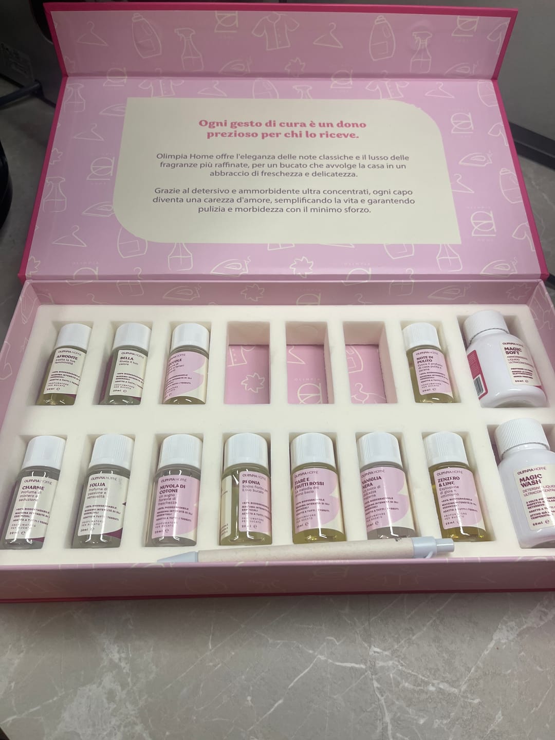 Customer photo review of Discovery Kit Laundry Collection – 14 Fragranze + Magic Wash & Soft