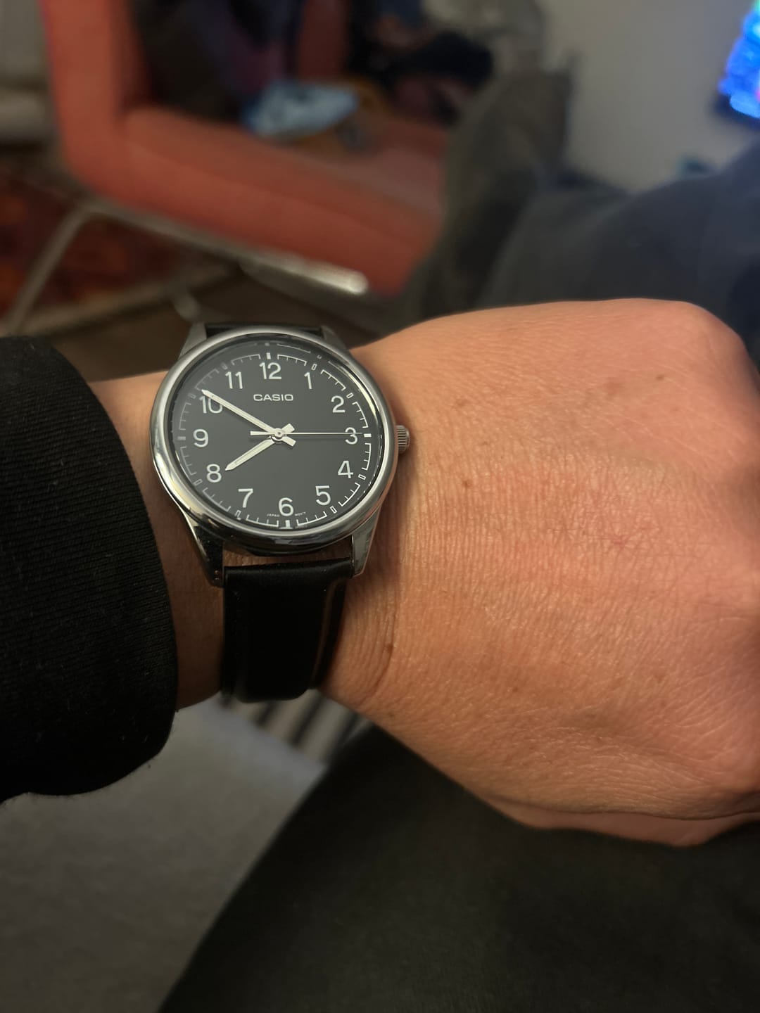 Customer photo review of Reloj Casio Análogo MTP-V005L-1B4UDF Negro