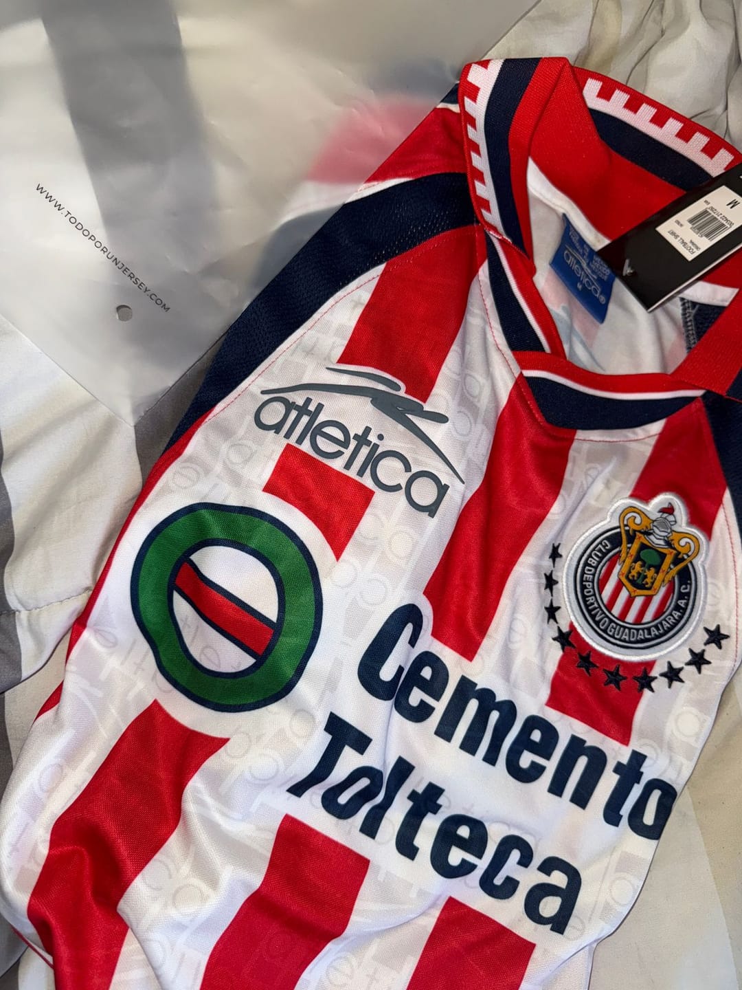 Customer photo review of Jersey Chivas Local 2002-2003