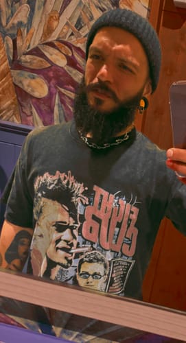 Customer photo review of Lacerate Necklace