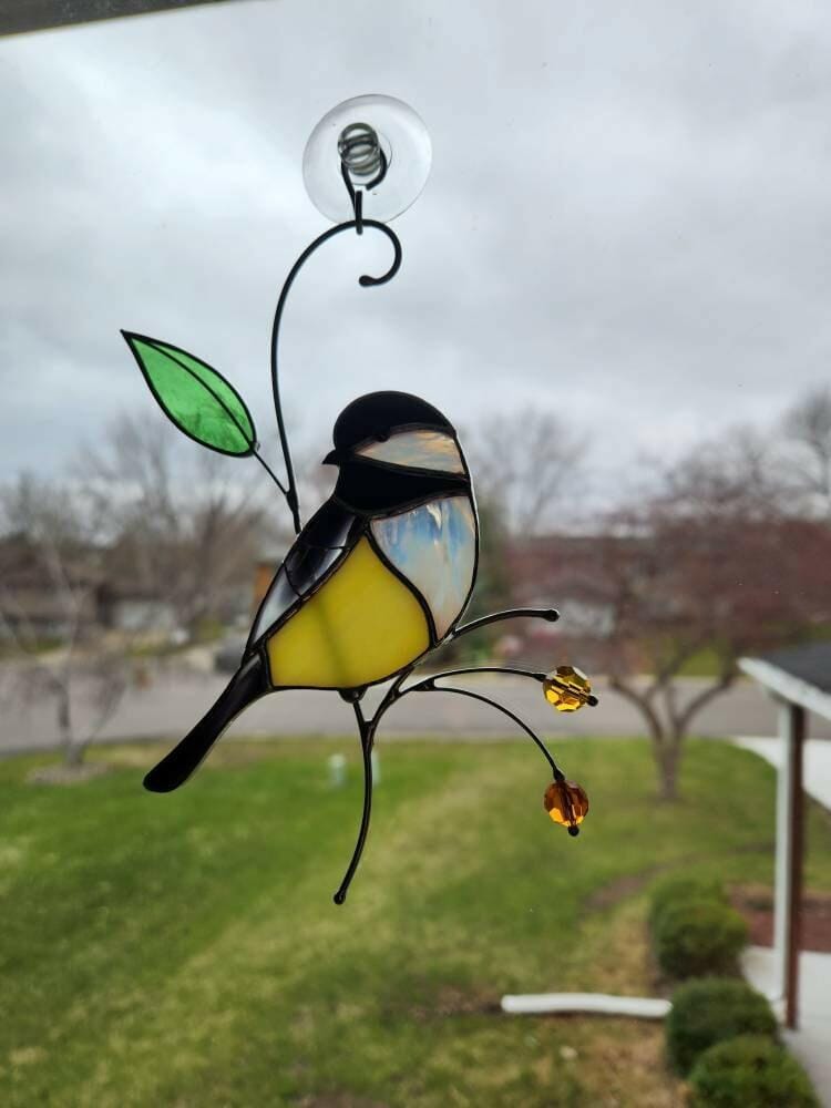 Customer photo review of Chickadee with Berries