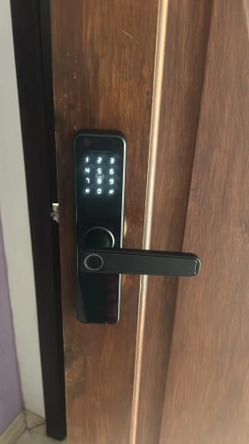 Customer photo review of L20 Smart Fingerprint Door Lock