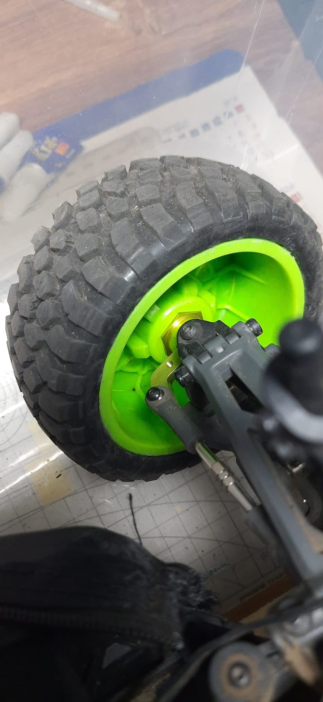 Customer photo review of Aluminum Front Steering Hub For RZ001 and XTS-F10