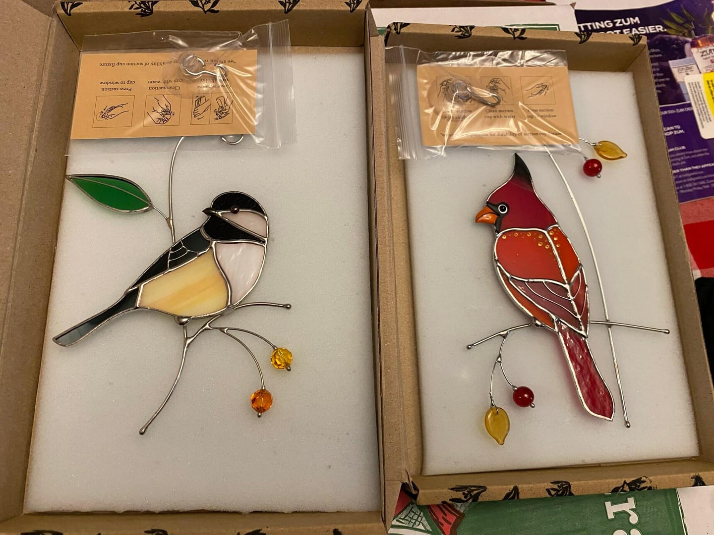 Customer photo review of Chickadee with Berries