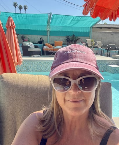 Customer photo review of WASHED CHAMPAGNE.