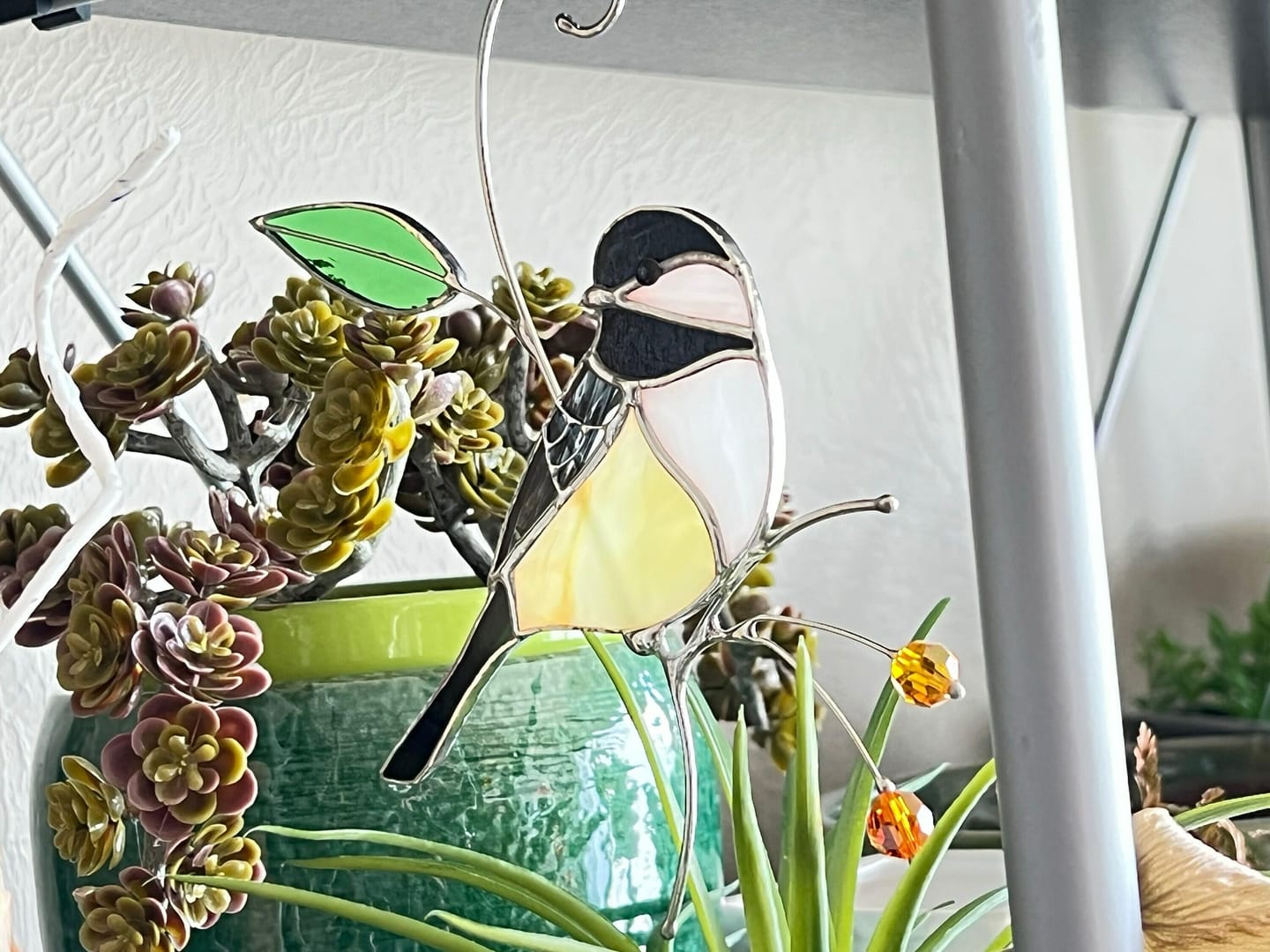 Customer photo review of Chickadee with Berries