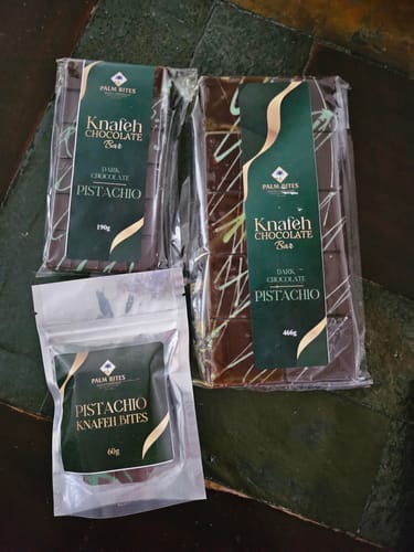 Customer photo review of Dubai Knafeh Pistachio Chocolate Bar