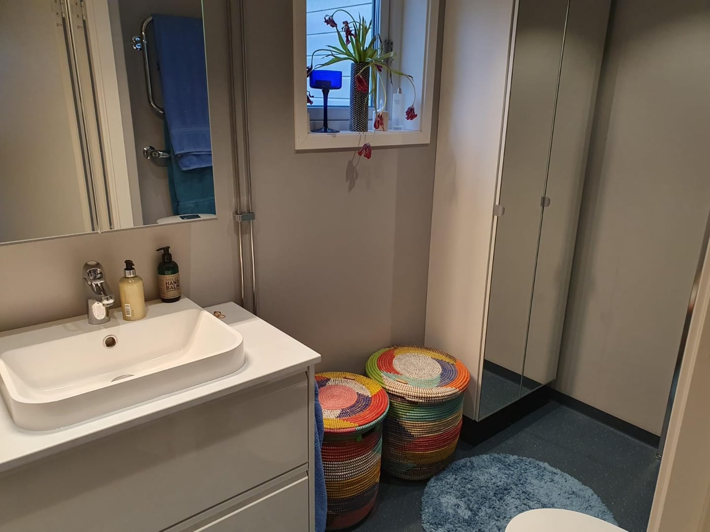 Customer photo review of Aufbewahrungskorb mit flachem Deckel - medium – Yendi