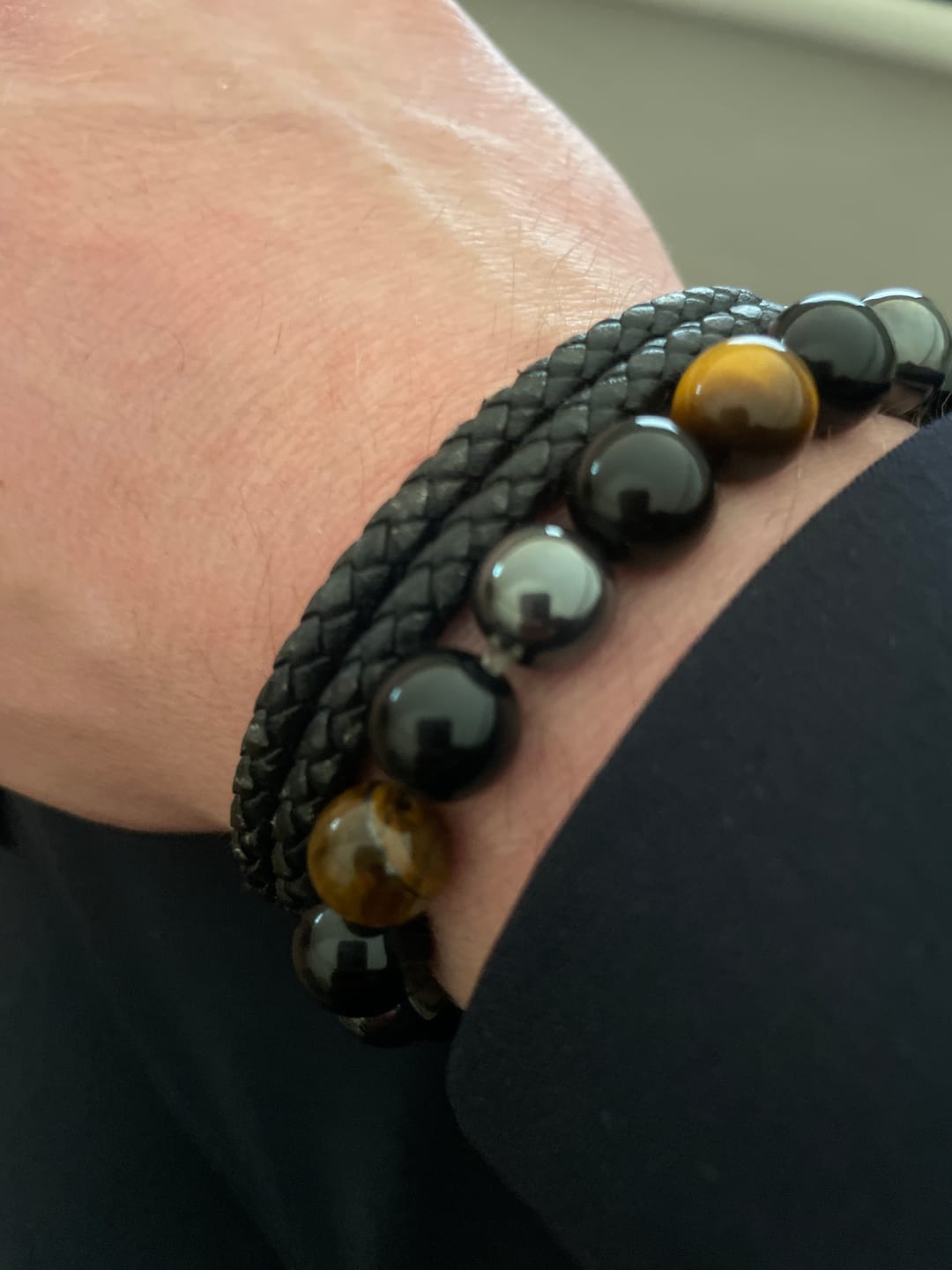 Customer photo review of DREIFACHER SCHÜTZER Tigerauge - Hämatit - Schwarzer Obsidian