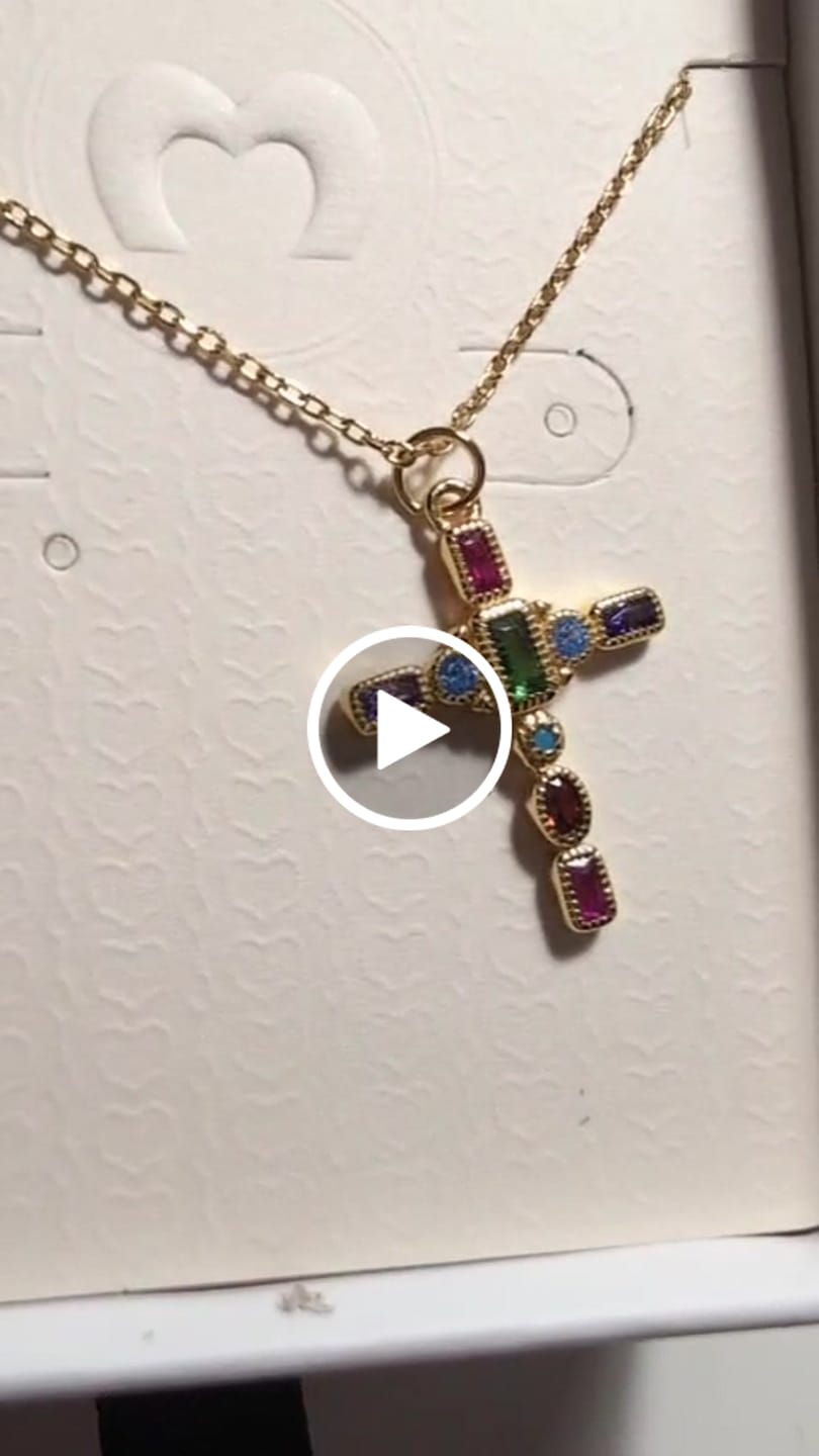 Customer video review of Collar Fe