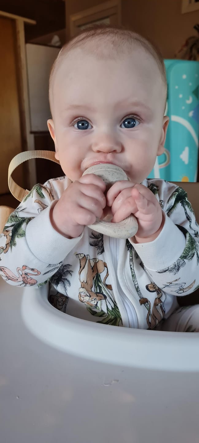Customer photo review of FOODIE FEEDER | SPECKLED ALMOND
