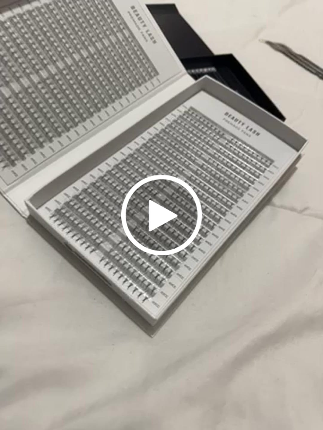Customer video review of Premade Fans Mixed