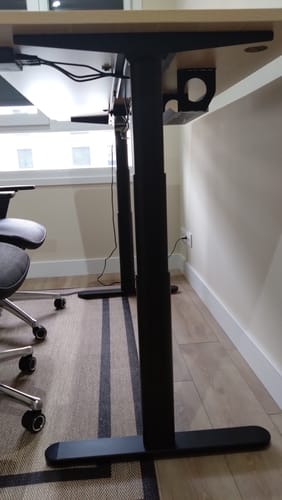 Customer photo review of Maidesite TH2 Pro Plus-Marco de Escritorio Eléctrico Elevable en Altura Doble Motor