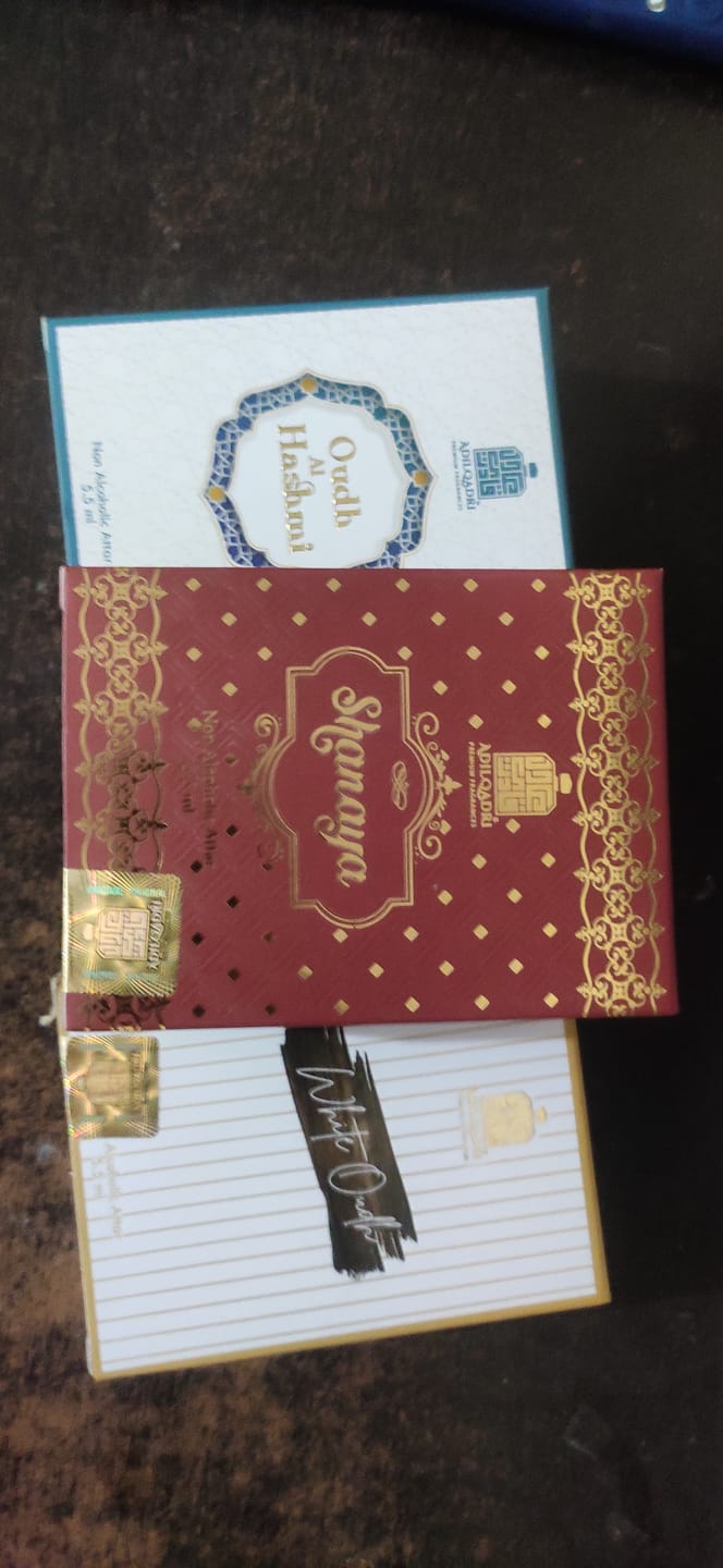 Customer photo review of 3 Pcs Attar Set Shanaya, White Oudh And Oudh Al Hashmi 5.5 Ml Each