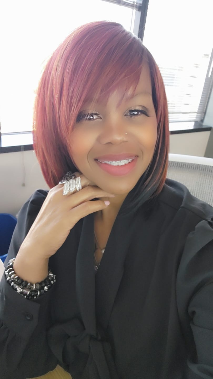 Customer photo review of Freetress Equal Full Wig - LITE 002