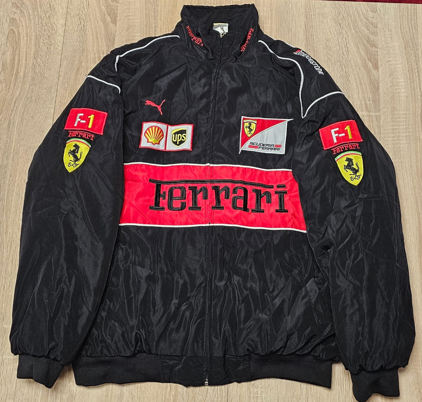Customer photo review of Retro Jacket Racing F1 Ferrar1 Vintage Black Red