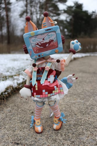 Customer photo review of UF Doll X Autna CCTV Series 1/6 Action Figure BJD Blind Box