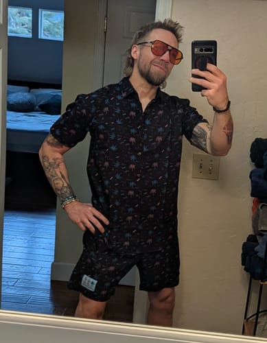 Customer photo review of Free Exchanges & Returns