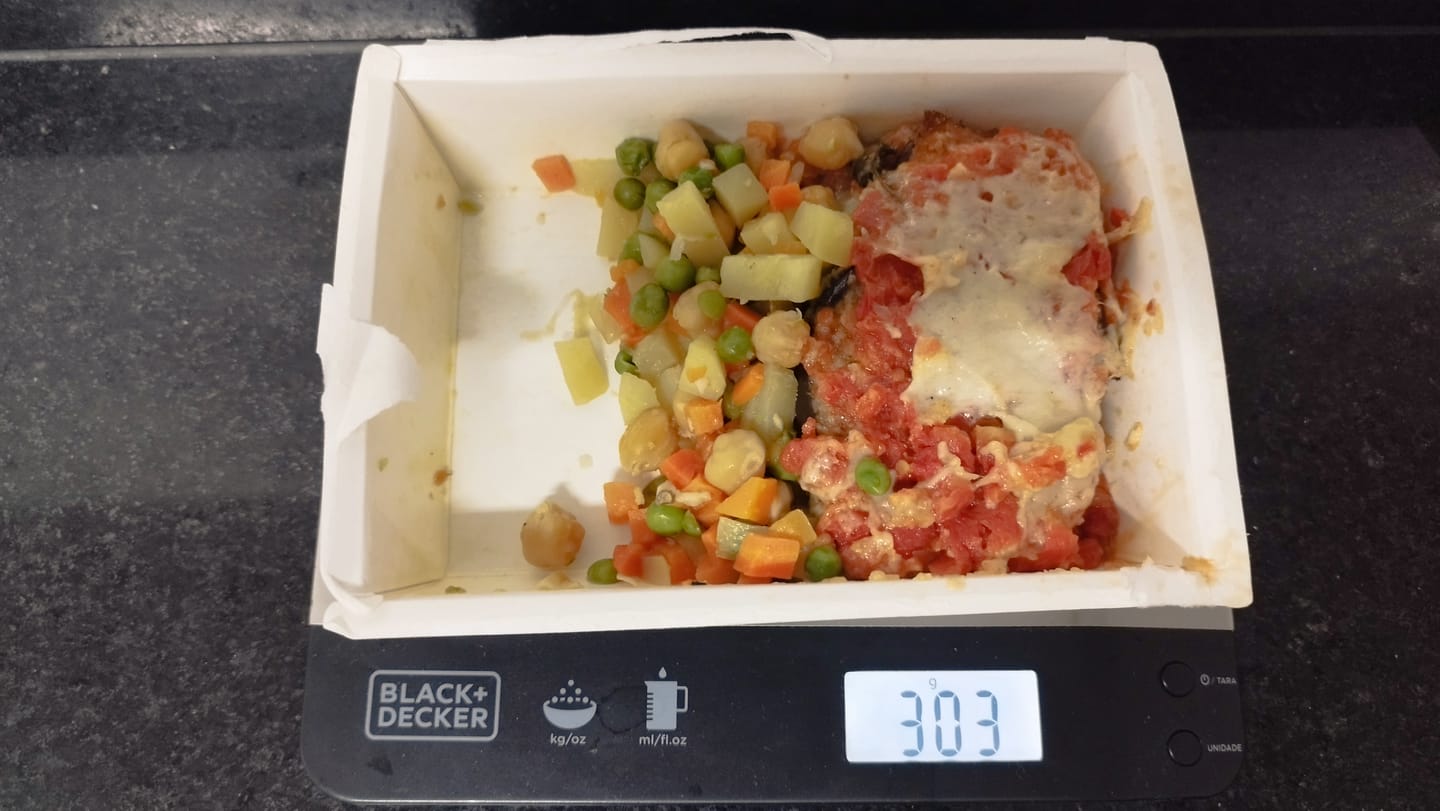 Customer photo review of Berinjela à Parmegiana com Seleta de Legumes