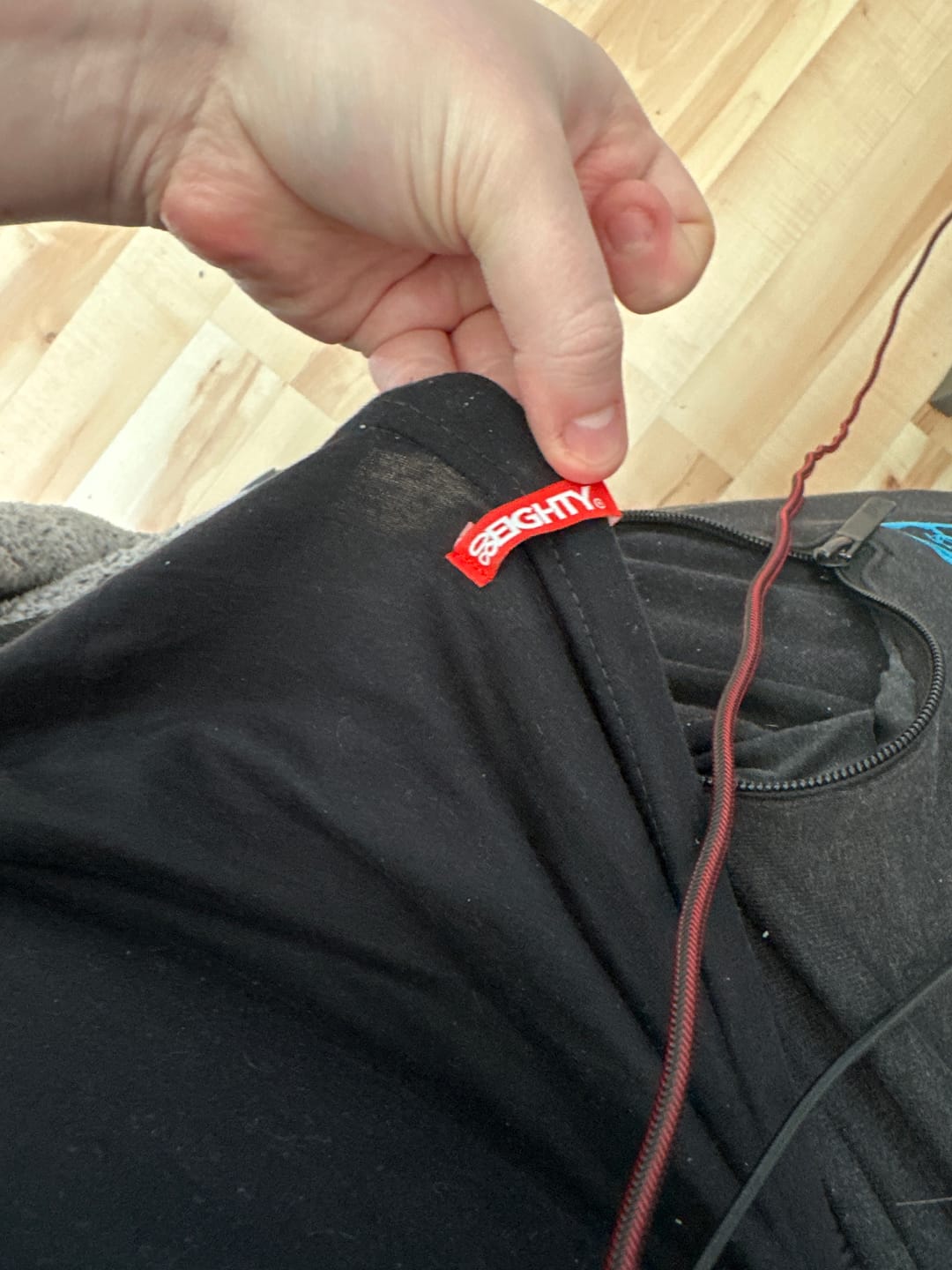 Customer photo review of 80Eighty® Vein 3.0 Shirt