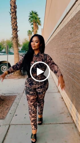 Customer video review of Leila Long Sleeve Jumpsuit