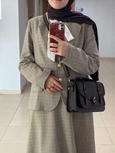 Customer photo review of Mini Ekose Sütlü Kahve Kısa Ceket