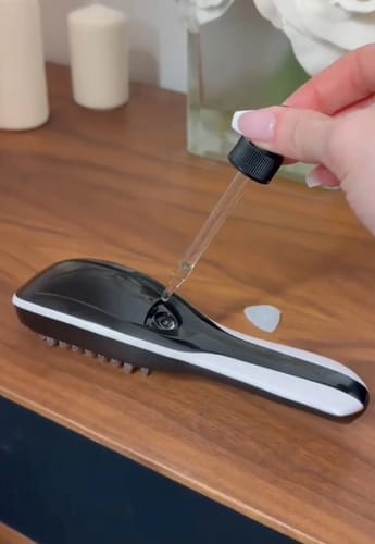 Customer photo review of Dermave™ 4 in 1 Therapy Brush