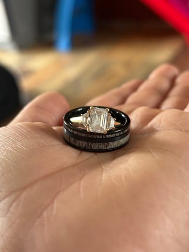 Customer photo review of The Blackthorn